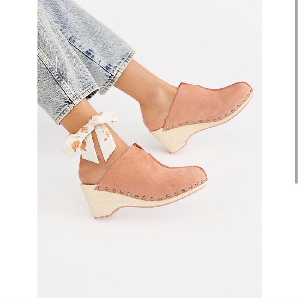 Como Clogs